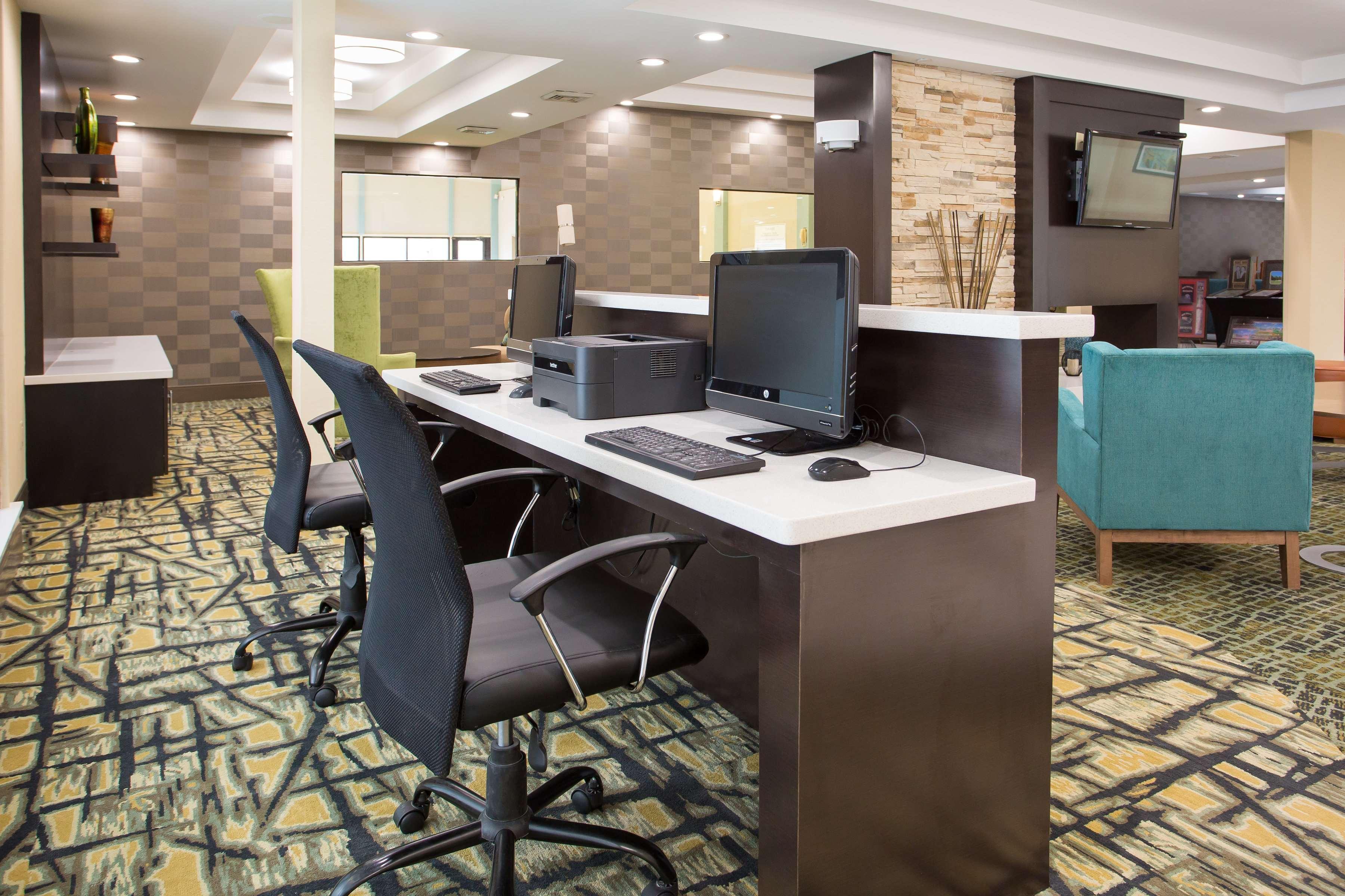 Best Western Plus New Englander Woburn Exterior foto